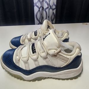 Toddler Boy Jordan 11 low